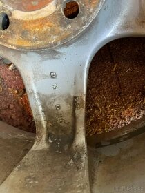 Litá kola na VW Borbet R17 8Jx17H ET35 - 6