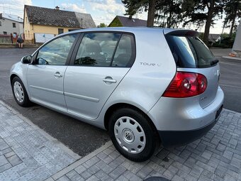 Volkswagen Golf IV 1.4 59kW jen 126tkm - 6