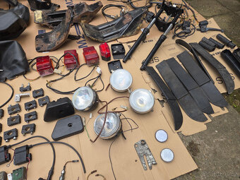 Prodám soubor náhradních dílů na Manet Korado - 6