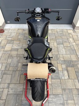 Kawasaki Z900 - 6