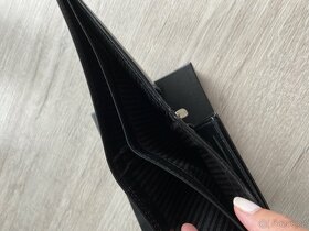 Kožená peněženka bez nápisů - 6