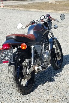 Yamaha srx 6 cafe racer - 6