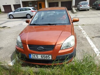 Kia Rio 1.5 CRDI - 6