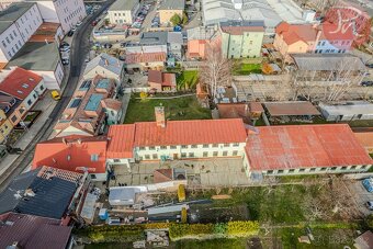 Unikátní nabídka: Prodej komerční budovy a rodinného domu s - 6