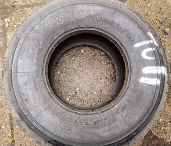 Pneu 18R22,5 a 445/65R22,5 - 6
