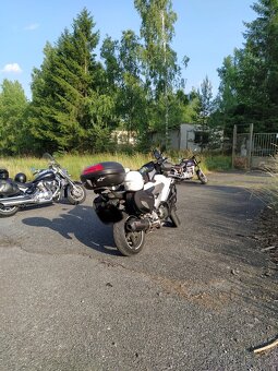 Honda VFR 800 X crossruner - 6