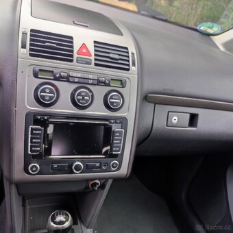 Volkswagen Touran II 1.9 Tdi 77 KW FREESTYLE r.2010 189tkm - 6