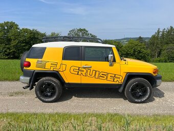 Toyota FJ Cruiser 2. majitel zakoupeno nové v EU - 6