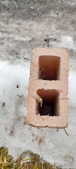 Cihle  a hurdisky i - 6