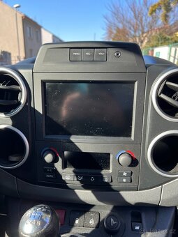 Citroën Berlingo SHINE 1,6 HDI 120 - 6