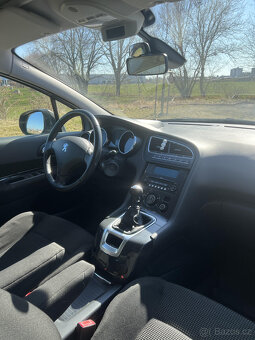 Peugeot 5008 1.6Thp 115kw 7míst 147TKM - 6