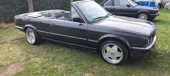 Bmw e30 cabrio 320i chromák - 6