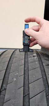 Letní pneu Michelin Latitude 275/45 R20 110Y 2ks cca 5mm - 6