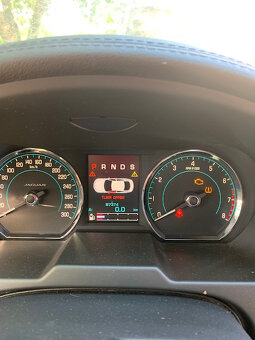 Jaguar XF, 3,0 V6, 4x4 Premium Automat Ojeté,ČR, 2016, 97374 - 6