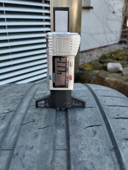 Bridgestone 285/35 R22 DOT0523 - 6