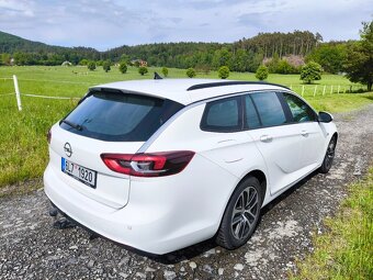Opel Insignia Sports Tourer 1.6cdti 100kw rok 2020 - 6