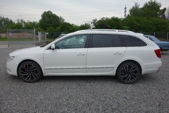 Škoda Superb 2.0TDi Elegance 103kW DSG 4x4 2011 - 6