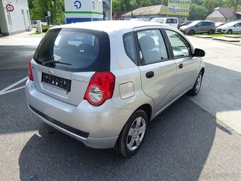 Chevrolet Aveo 1,2 i - 6