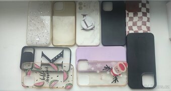 iPhone 12 256GB Červená + Příslušenství - 6