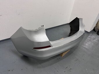 Opel Astra J Kombi face zadní část kufr nárazník výztuha - 6
