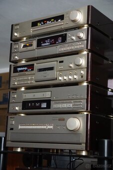 SONY ES CHAMPAGNE SET včetně nových sluchátek AKG K 872 - 6