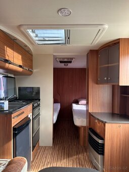 Karavan obytný přívěs|Adria Adora-612DI|100 km/pro 4 osob. - 6