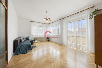 Prodej, patrový rodinný dům Velké Bílovice, možné dvougen.by - 6