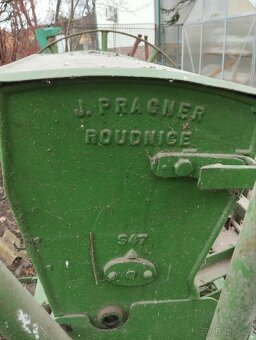 Secí stroj upravený za traktor - 6