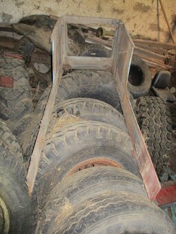 ZETOR 6911 dveře, spodní průhledy, kapotáž, sedačka - 6