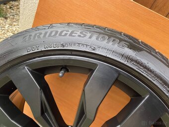 SUZUKA orig.VW 5x112 8jx19 ET 47 225 45 R19 letne - 6