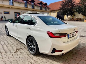 BMW 330i 190KW NOVÁ STK, 29.612KM, KŮŽE, NAVI - 6