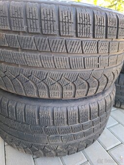 Prodám pneu Pirelli 245/35R19,265/30R19 ,Audi RS3 8Y - 6