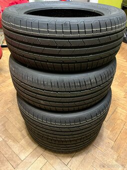 Hankook Ventus Prime3 215/55 R17, prodám 4ks nové - 6