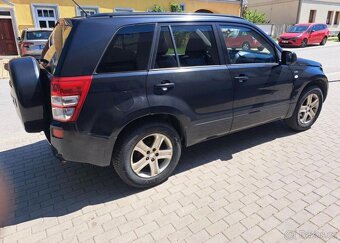 Suzuki Grand Vitara 1,9 DDiS AWD nafta manuál 95 kw - 6