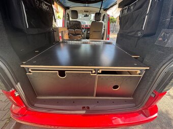 Prodám Volkswagen Transporter T6 - 6