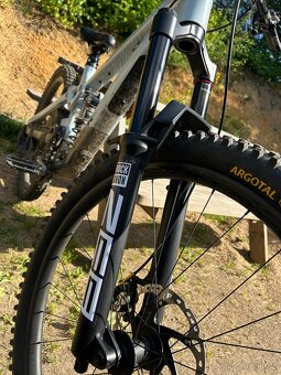 ROCKSHOX ZEB CHARGER3 - 6