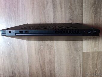 Dell Precision 3520/15,6“/I7 6820HQ/SSD NVMe512GB/RAM16/2xGK - 6