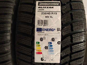 NOVÉ BRIDGESTONE BLIZZAK LM005 235/40/19 96V XL FR DOT 2024 - 6
