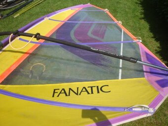 Kompletní windsurfing Fanatic s 3 plachtama - 6