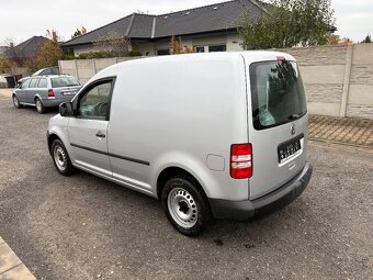 Volkswagen Caddy 2,0 CNG 80kW R.2016 116000km Vestavba - 6