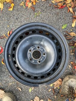 Plechové disky R16 - 6