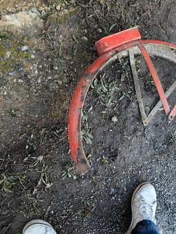 Stadion s11 zadní blatník - 6