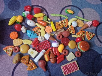 Dětská kuchyňka KidKraft s příslušenstvím - 6