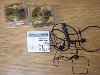 MINIDISC / minidisk recorder SONY MZ-R70, DO,sluch.,MD media - 6