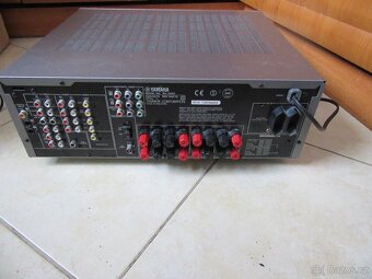 Nabízím receiver Yamaha. Plně funkční. Bez dálkového ovladač - 6