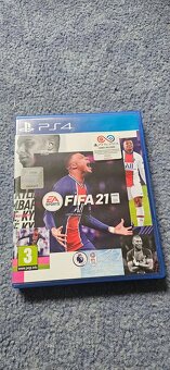 Hry na PS4 a PS3 - 6
