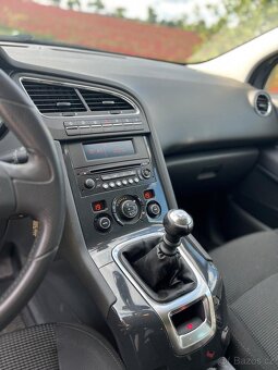 Peugeot 5008 - 6