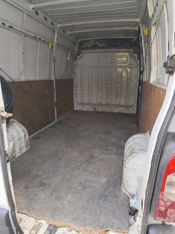 Renault Master 2,5cdi - 6