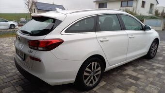 Hyundai i30 kombi 1,4 T-GDI 140 Style 103kW - 6
