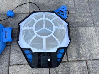 Bezdrátový automatický bazénový vysavač - 6